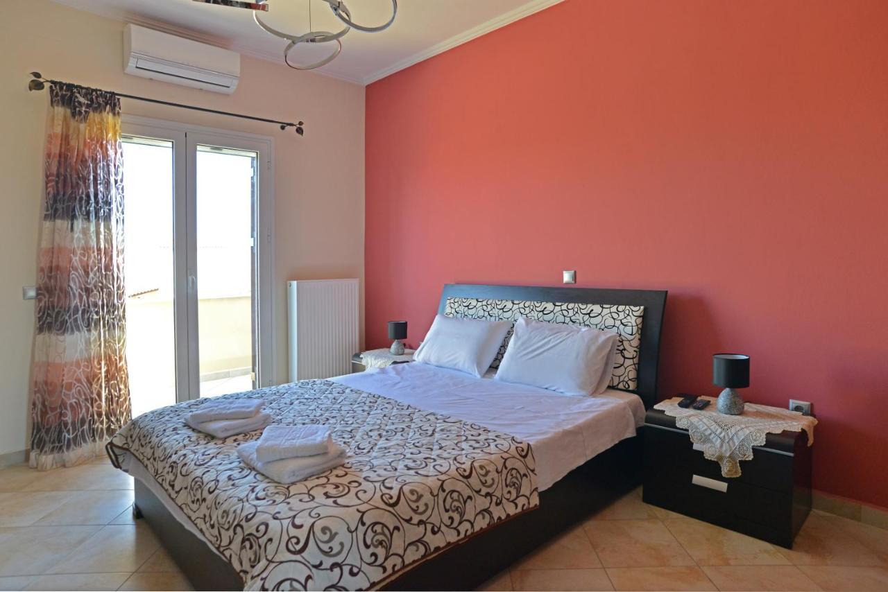 Villa Konstantinos 6 Bedrooms Aegina エクステリア 写真